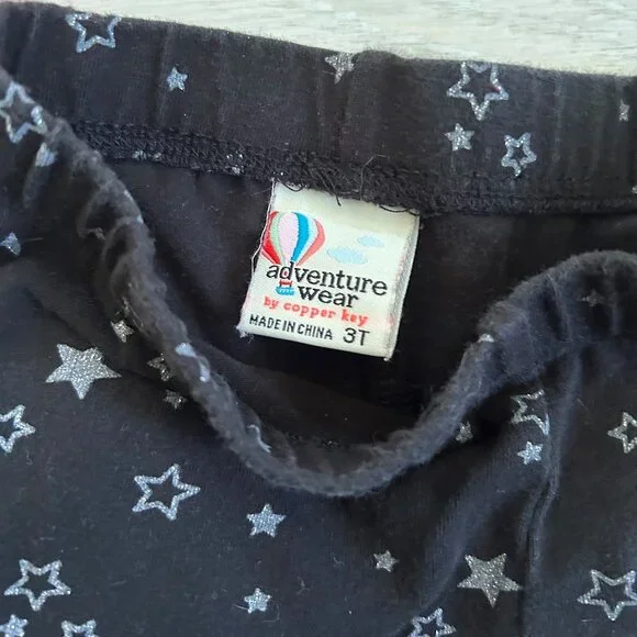 Little Girl's Halloween Essentials Super Cute Bundle. - Picture 14 of 16